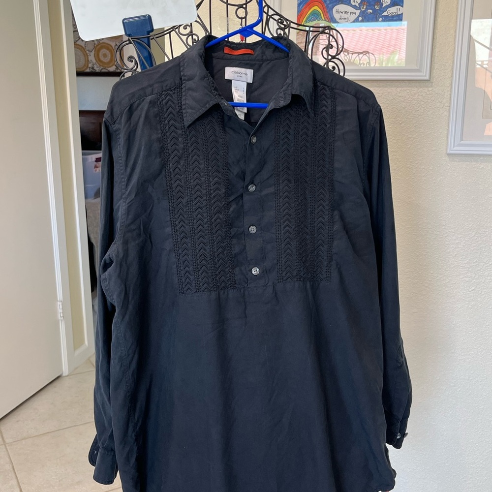 Claiborne Black Lightweight Shirt with Relaxed Fit (1-004)